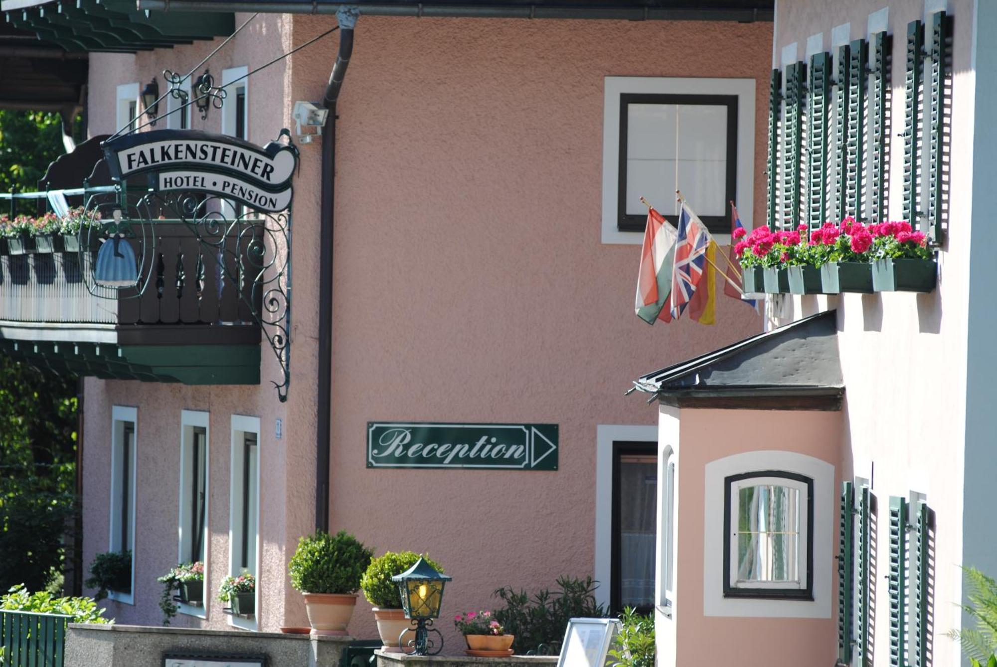 Hotel-Pension Falkensteiner Sankt Gilgen Exterior foto