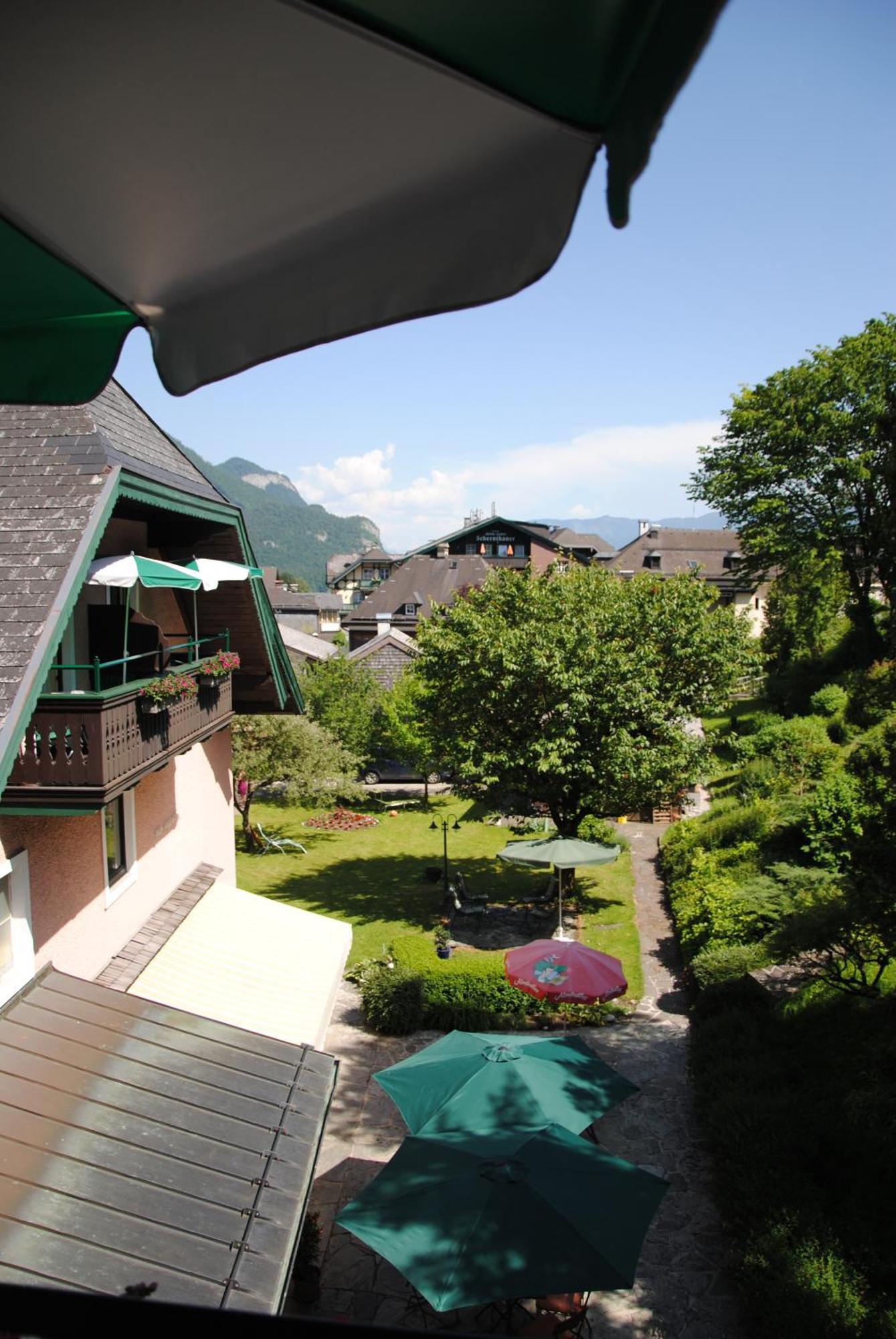Hotel-Pension Falkensteiner Sankt Gilgen Exterior foto